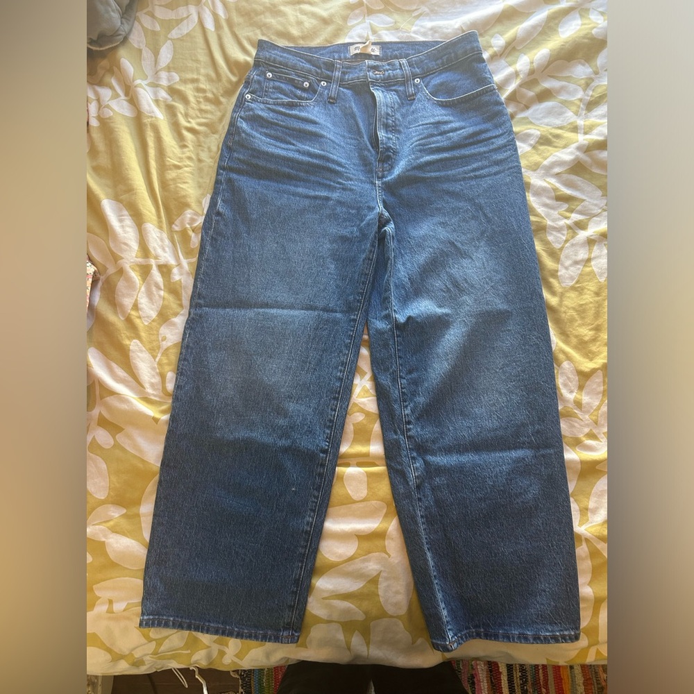 Madewell Wide Leg Flare Jeans in Dark Blue Denim